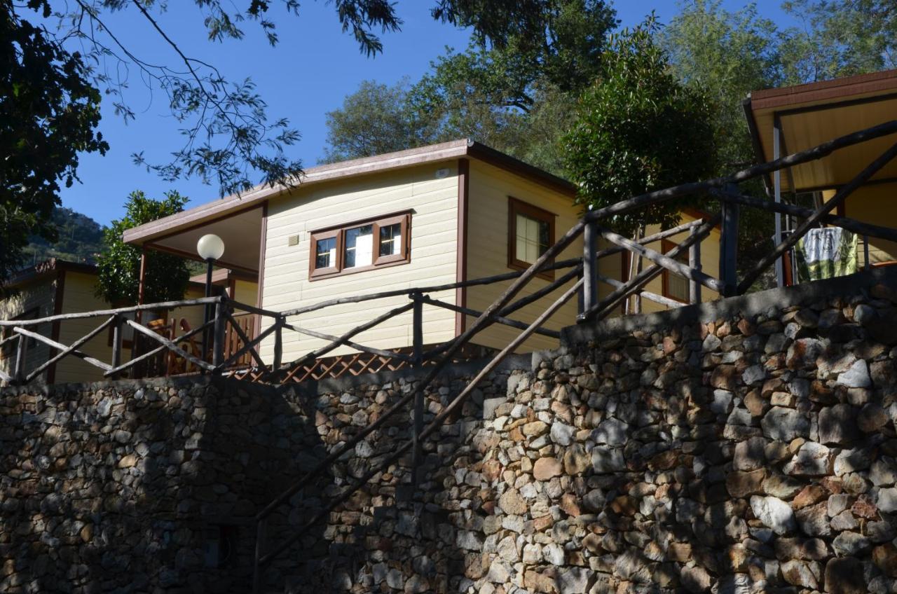 Campingplatz Pian Dei Boschi Pietra Ligure